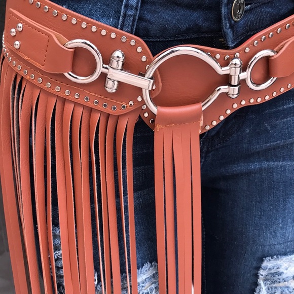 Long Fringe Western Belt Brown - Picture 5 of 6